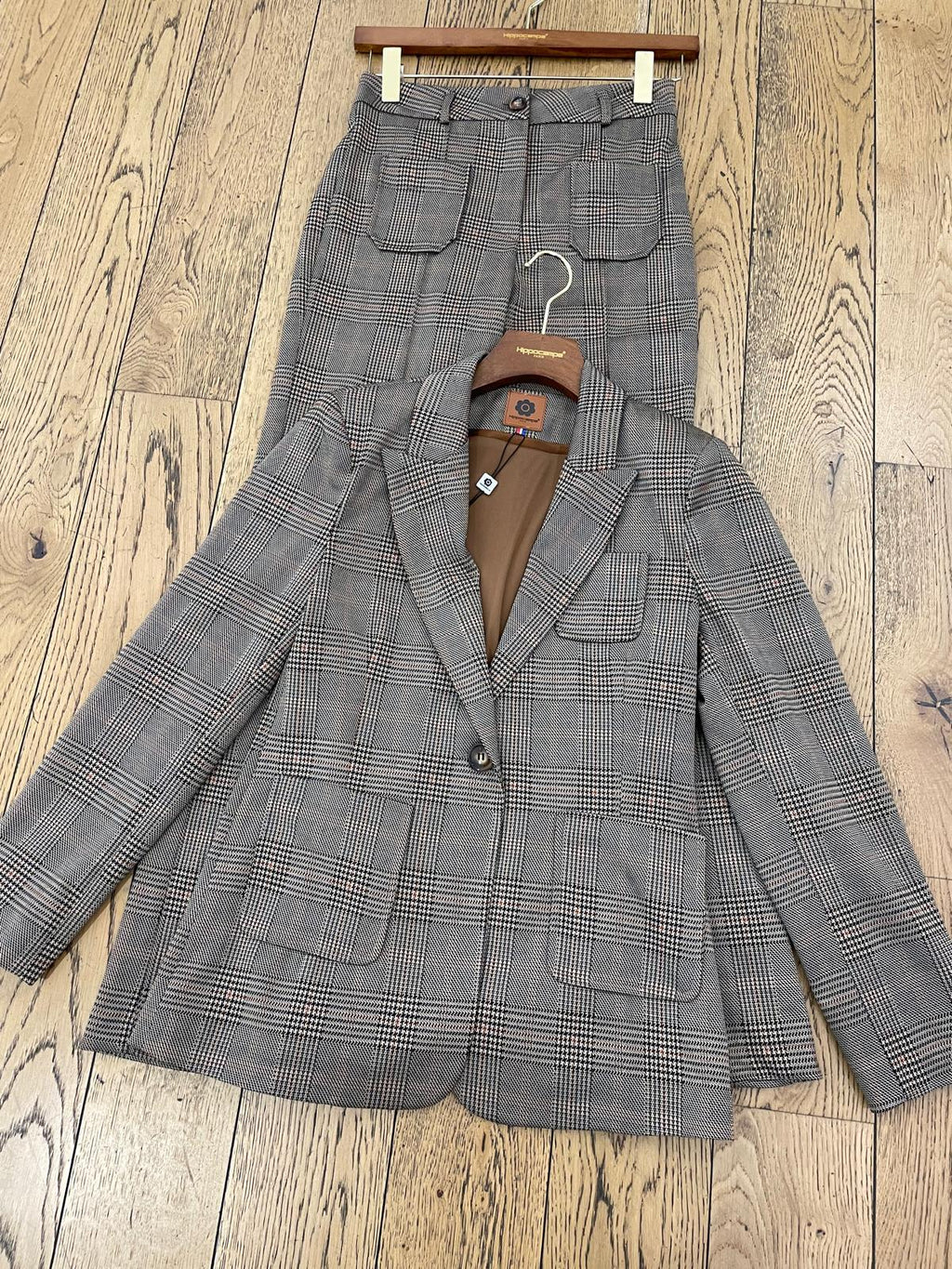 Tailleur Pantalon Femme à Fines Rayures | Ensemble Blazer Droit Sophistiqué