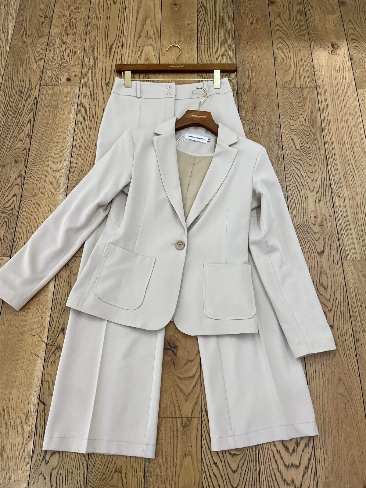 Tailleur Femme Beige/Crème | Blazer Élégant et Pantalon Droit Minimaliste